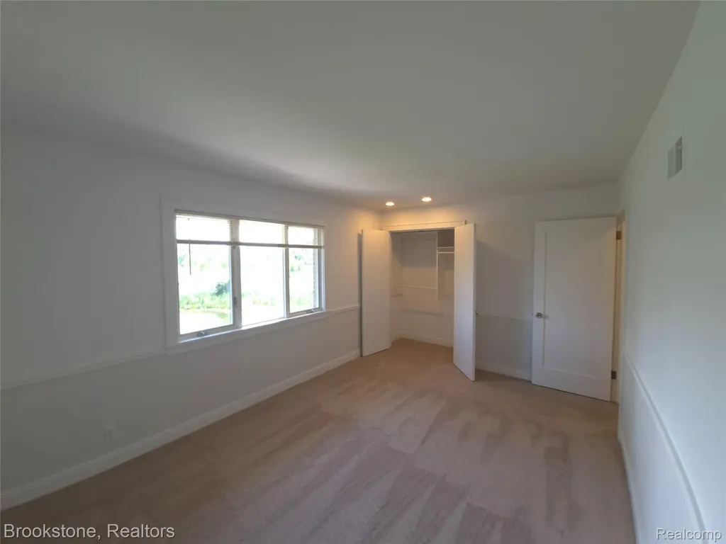 4140 S Henderson Road Davison Township MI 48423