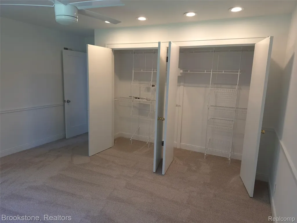 4140 S Henderson Road Davison Township MI 48423