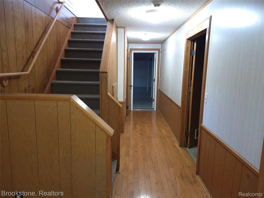 4140 S Henderson Road Davison Township MI 48423