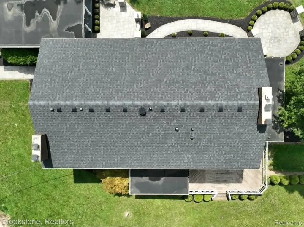 4140 S Henderson Road Davison Township MI 48423