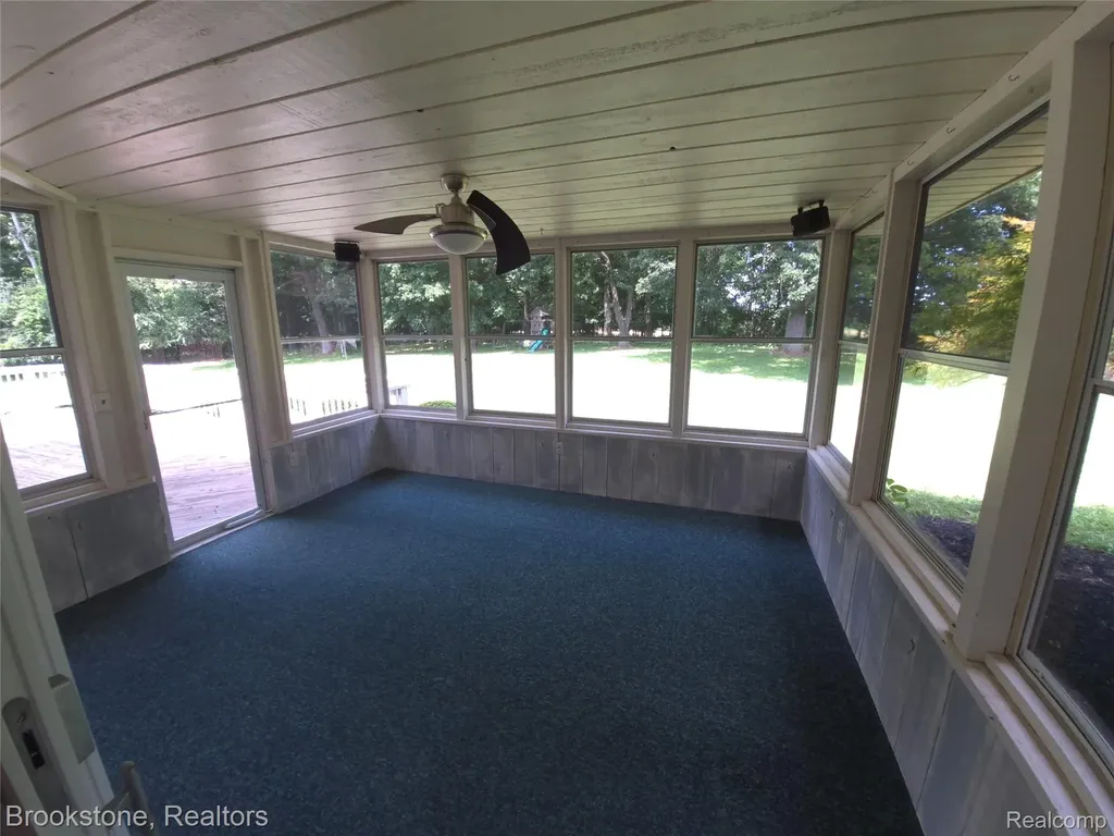 4140 S Henderson Road Davison Township MI 48423
