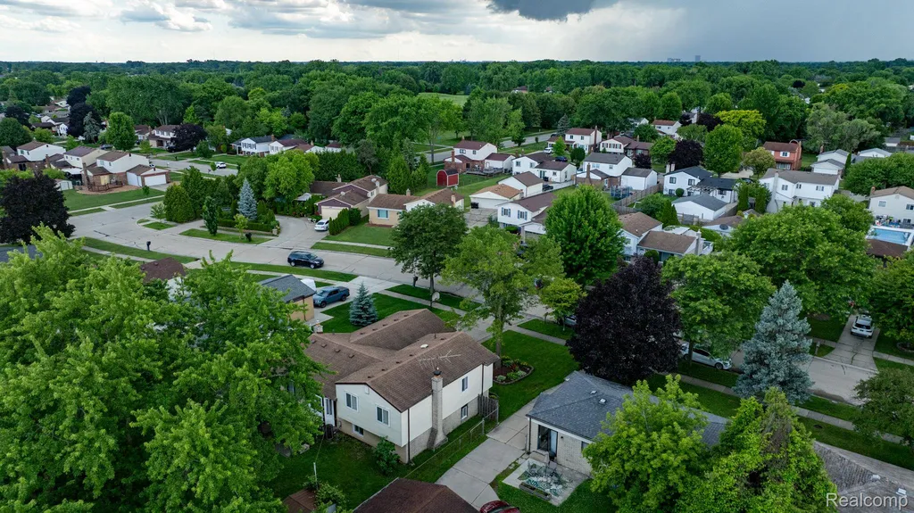 40042 Stimpson Drive Sterling Heights City MI 48310
