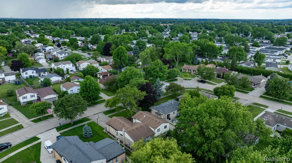 40042 Stimpson Drive Sterling Heights City MI 48310