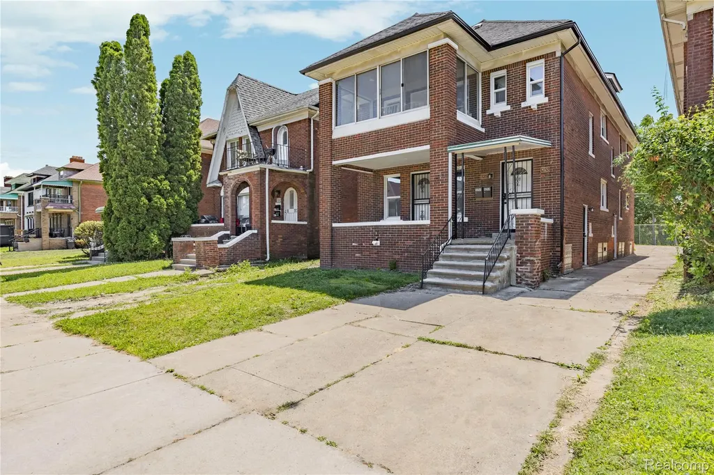 3251 Calvert Street Detroit City MI 48206