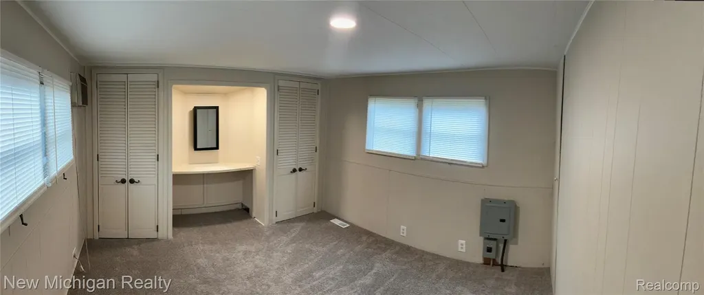 14 Highland Terrace White Lake Charter Township MI 48386