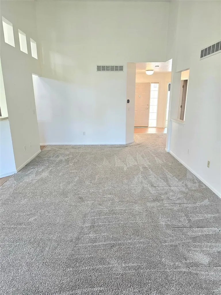 450 Lilly View Court Genoa Township MI 48843