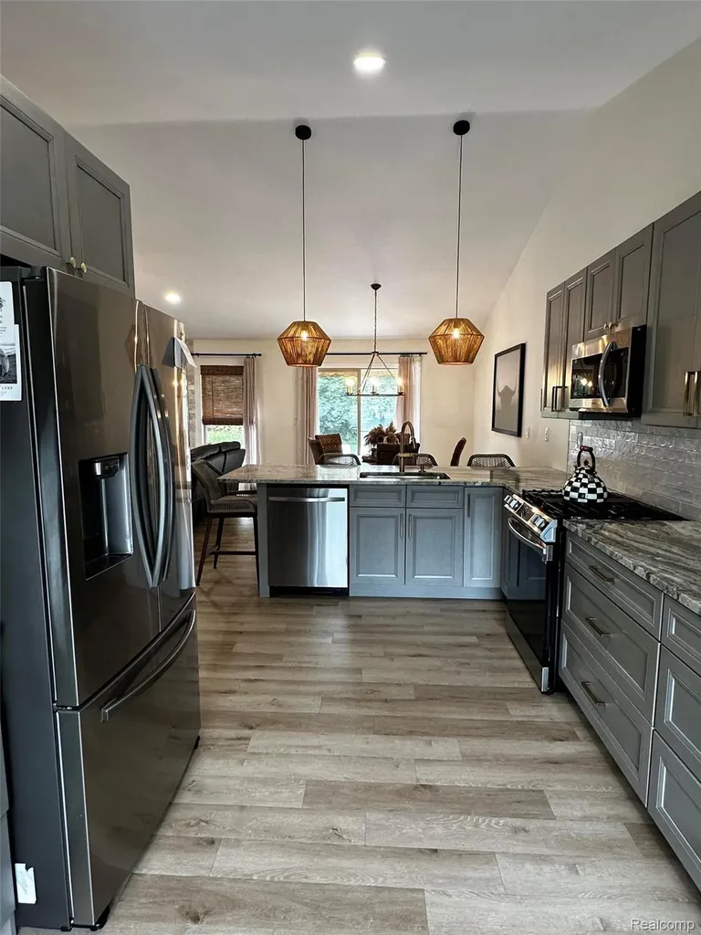 51565 Hickory Lane Macomb Township MI 48042