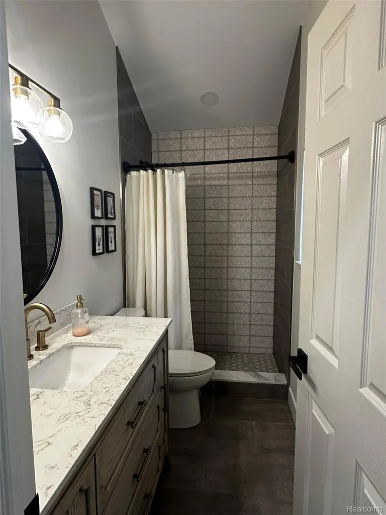 51565 Hickory Lane Macomb Township MI 48042