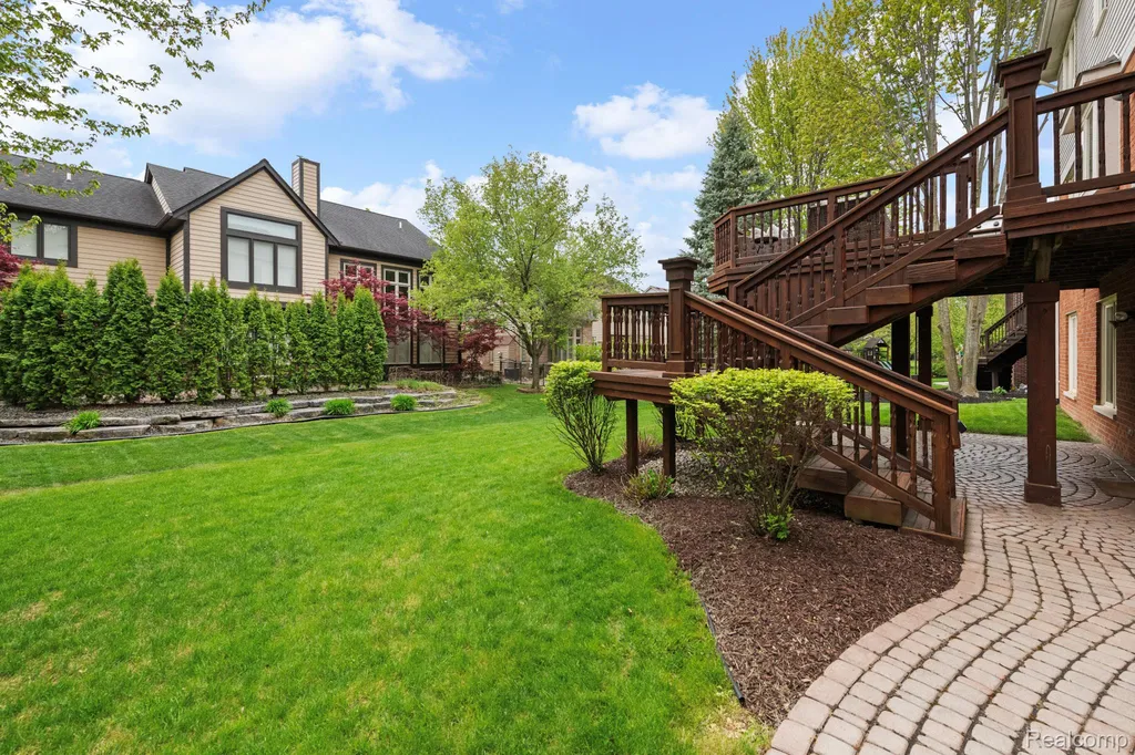 1476 Werth Drive Rochester City MI 48306
