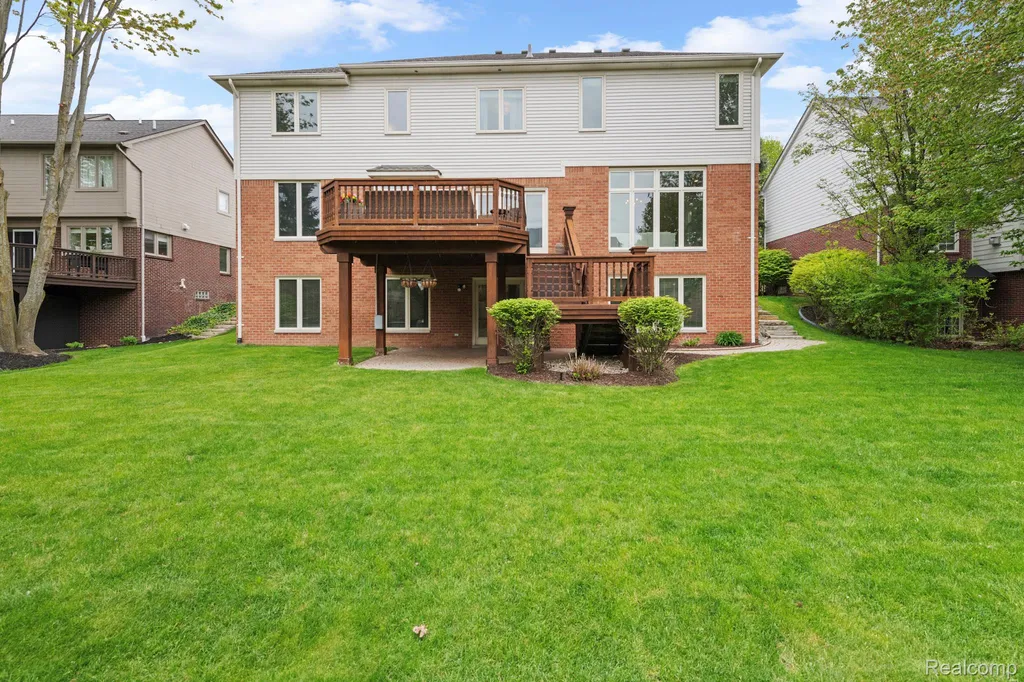 1476 Werth Drive Rochester City MI 48306