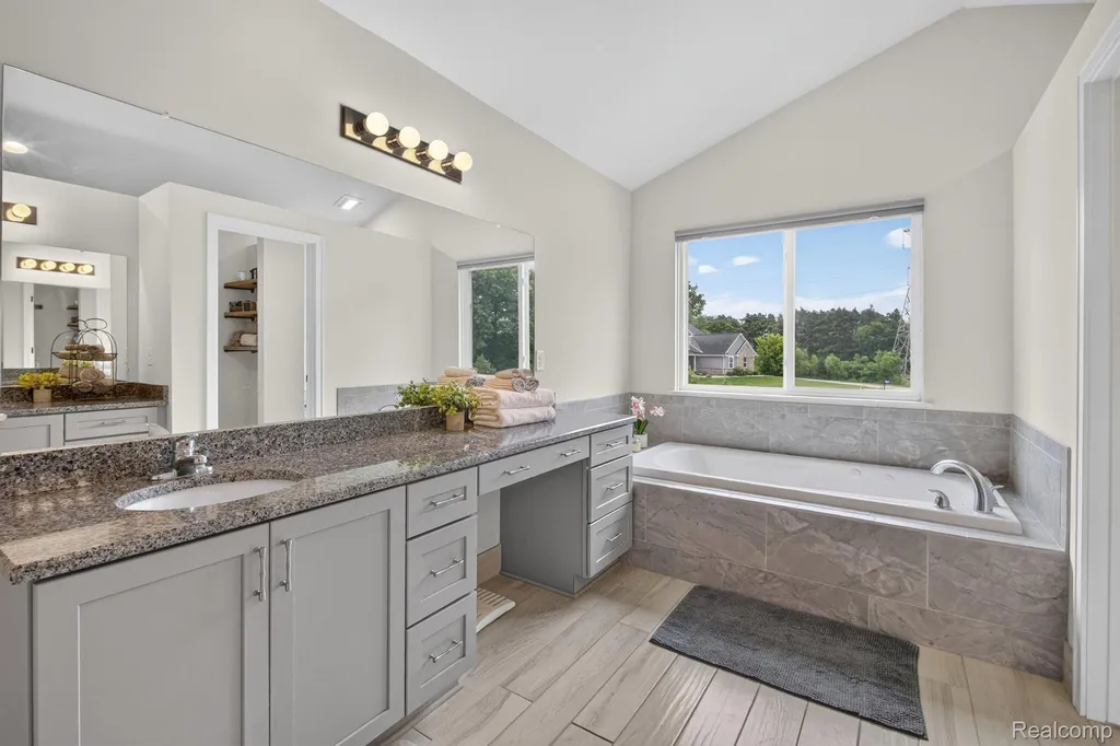 5532 Hartman Court Dexter Township MI 48130