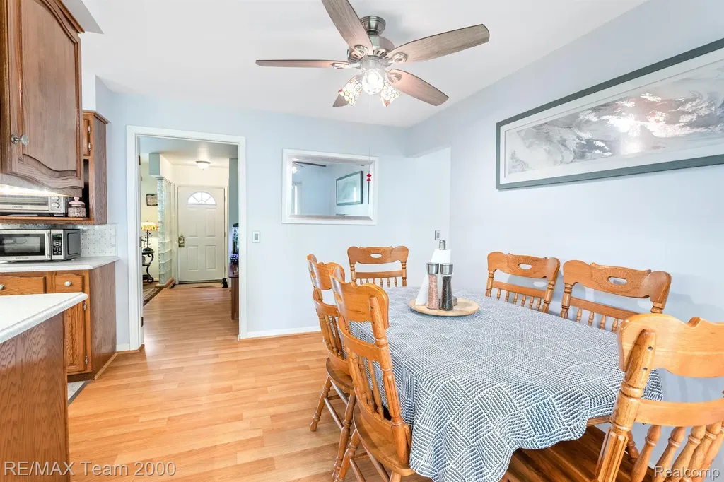 29054 Bock Street Garden City City MI 48135