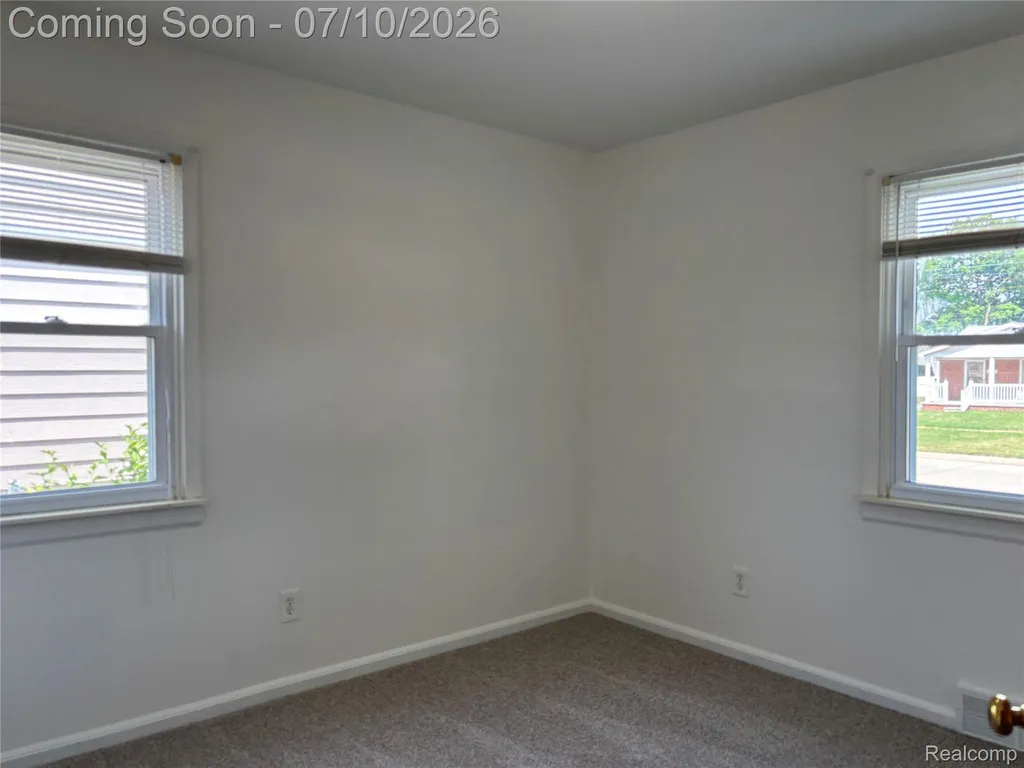 17588 Quarry Street Riverview City MI 48193