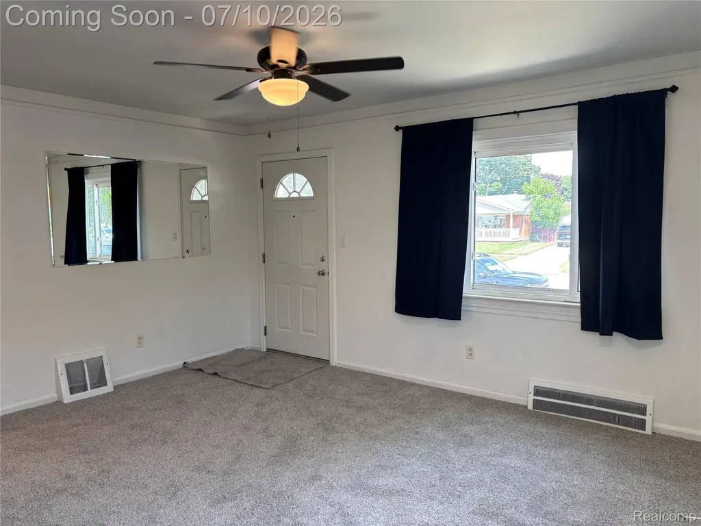 17588 Quarry Street Riverview City MI 48193