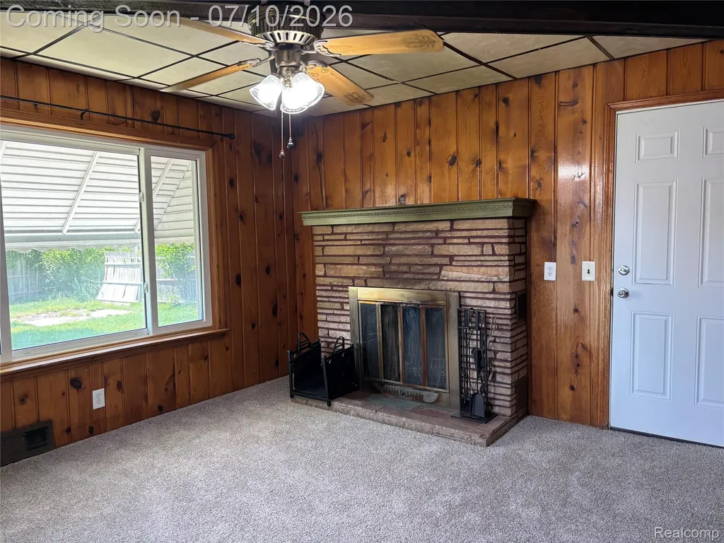 17588 Quarry Street Riverview City MI 48193