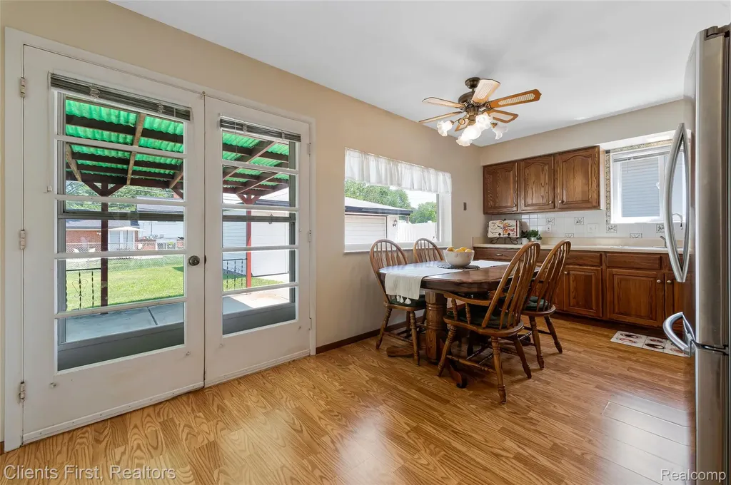32714 Cowan Road Westland City MI 48185