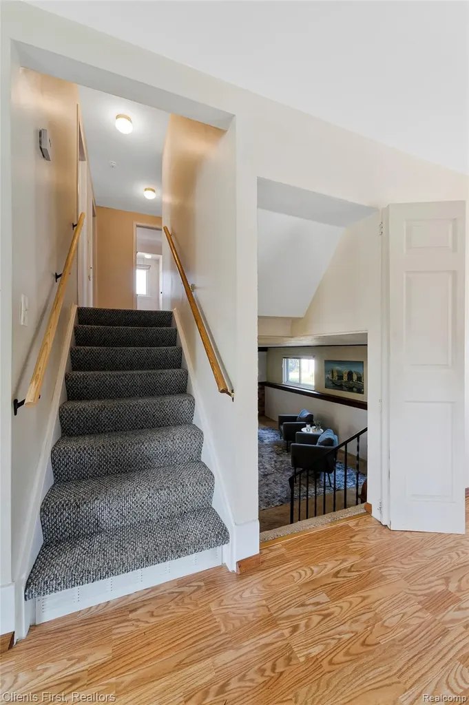 32714 Cowan Road Westland City MI 48185