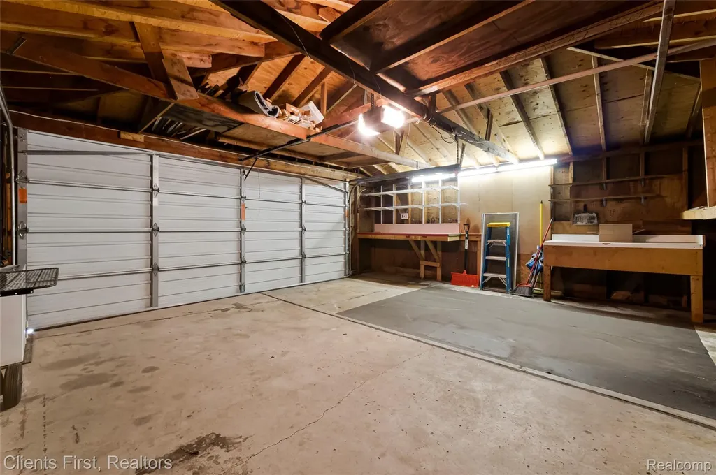 32714 Cowan Road Westland City MI 48185