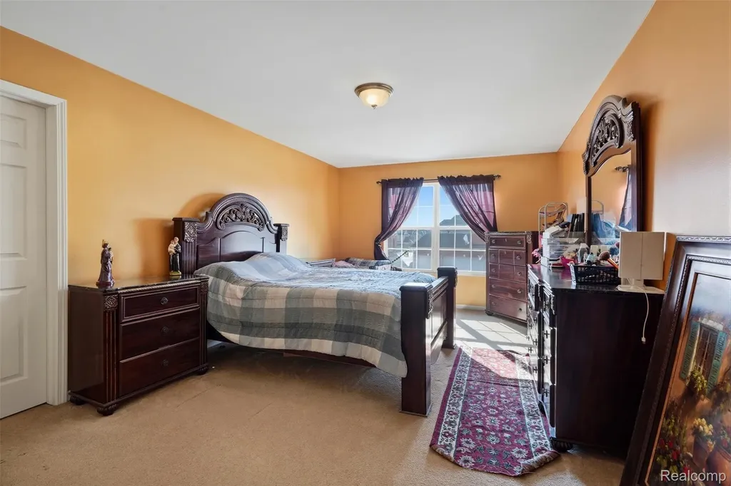42575 Silverwood Drive Sterling Heights City MI 48314