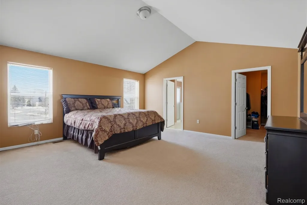 42575 Silverwood Drive Sterling Heights City MI 48314