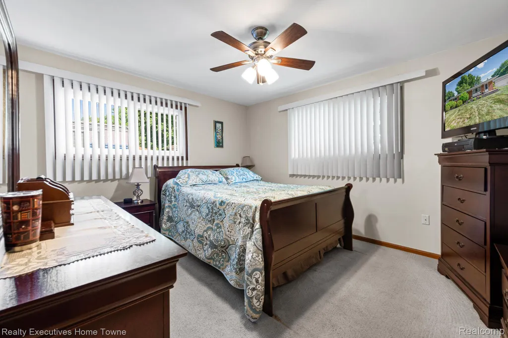 5615 Althea Street Shelby Charter Township MI 48316