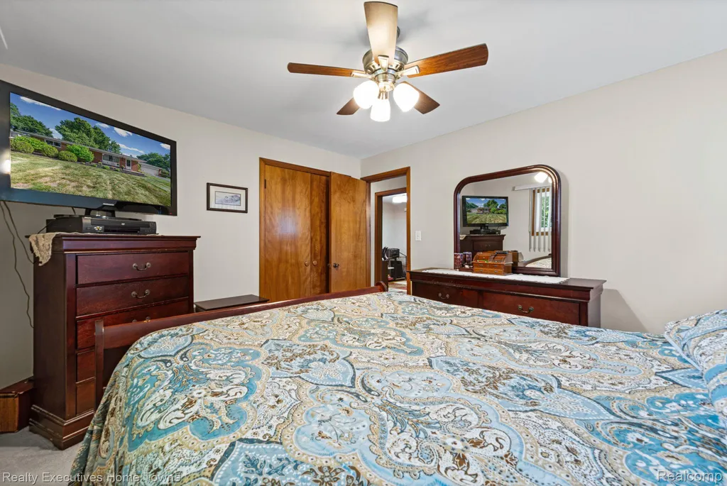 5615 Althea Street Shelby Charter Township MI 48316