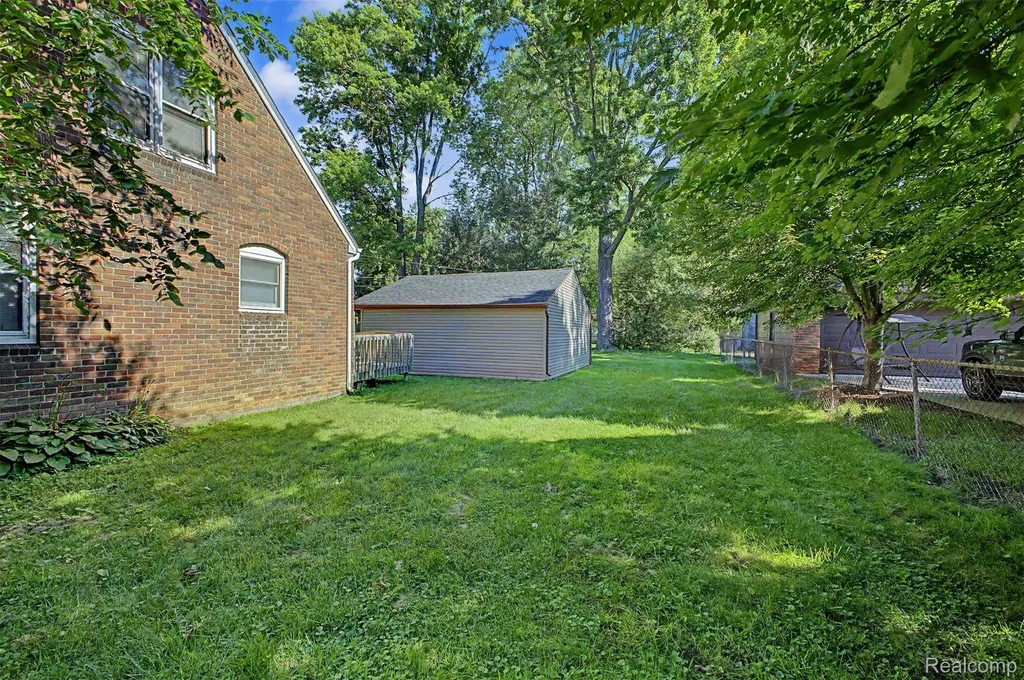 31980 Alvin Street Garden City City MI 48135