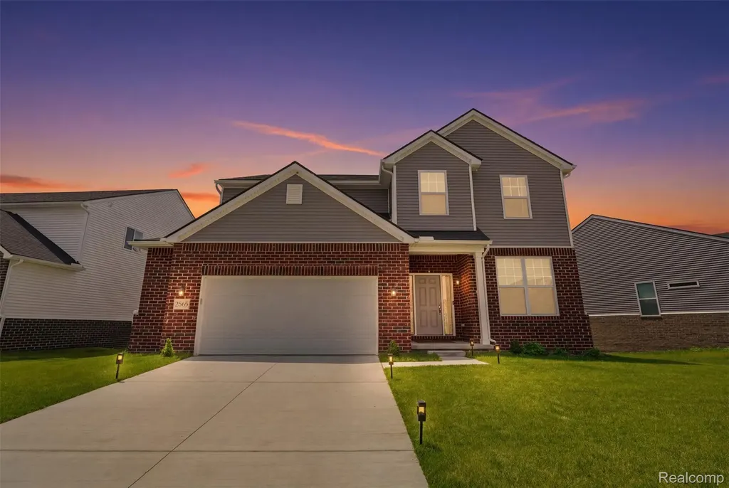 20633 Gidran Drive Lyon Charter Township MI 48178