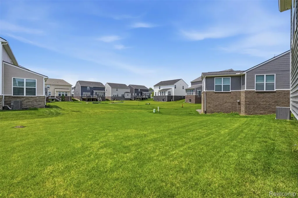 20633 Gidran Drive Lyon Charter Township MI 48178