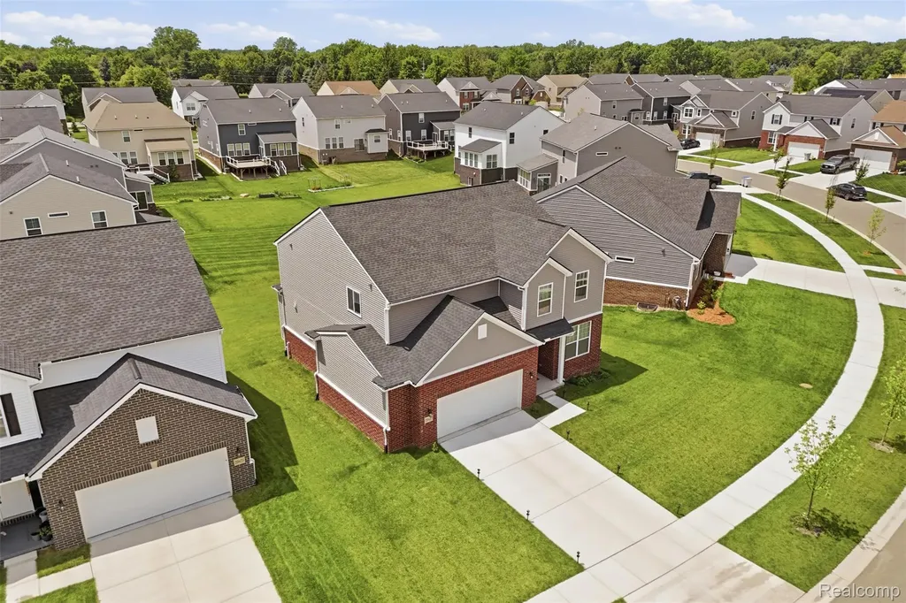 20633 Gidran Drive Lyon Charter Township MI 48178