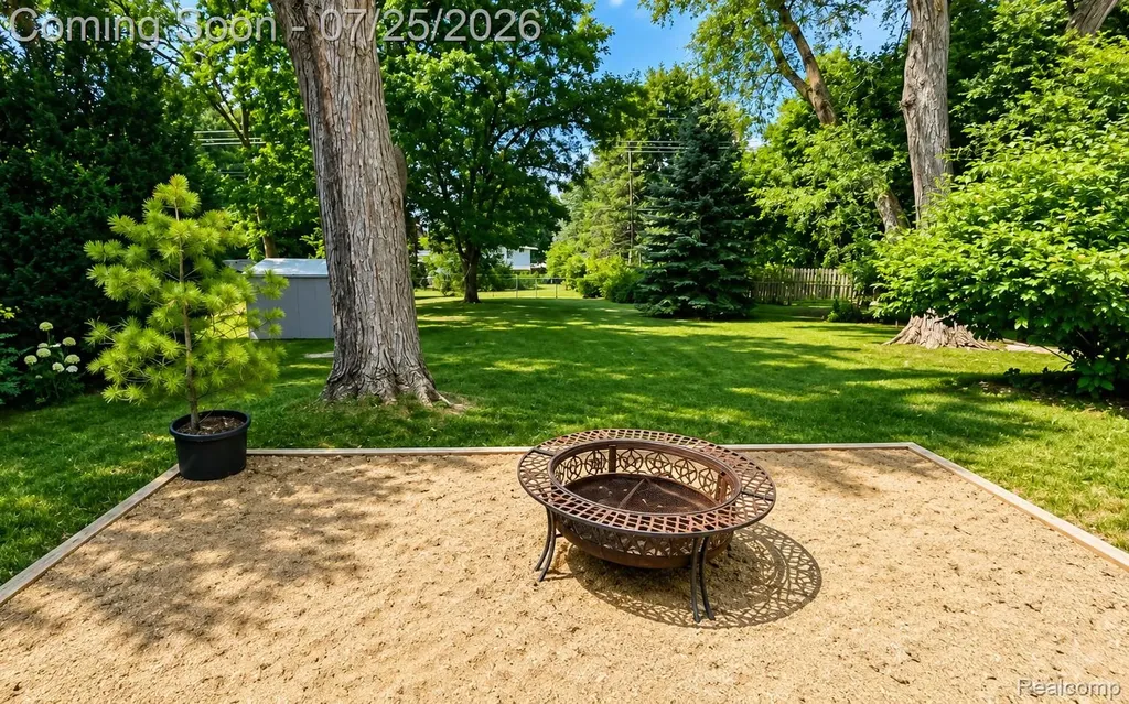 7551 Forest Street Dexter City MI 48130