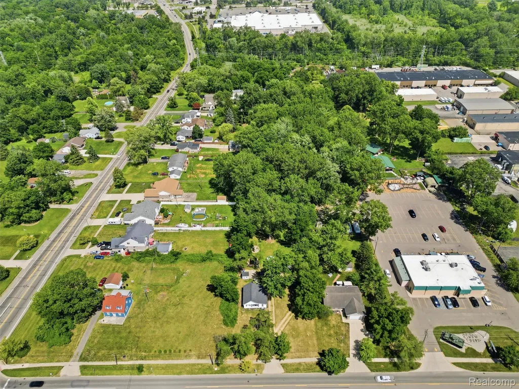6520 N Hix Road Westland City MI 48185