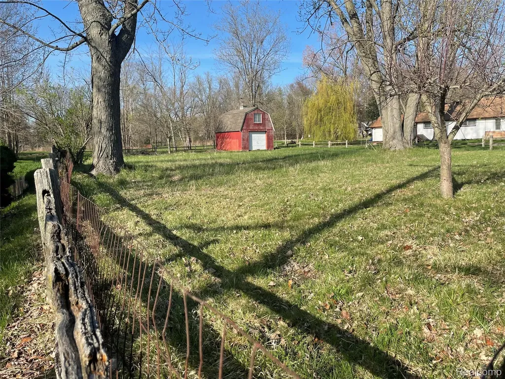 Lot 3 Elmhurst Street Genoa Township MI 48843