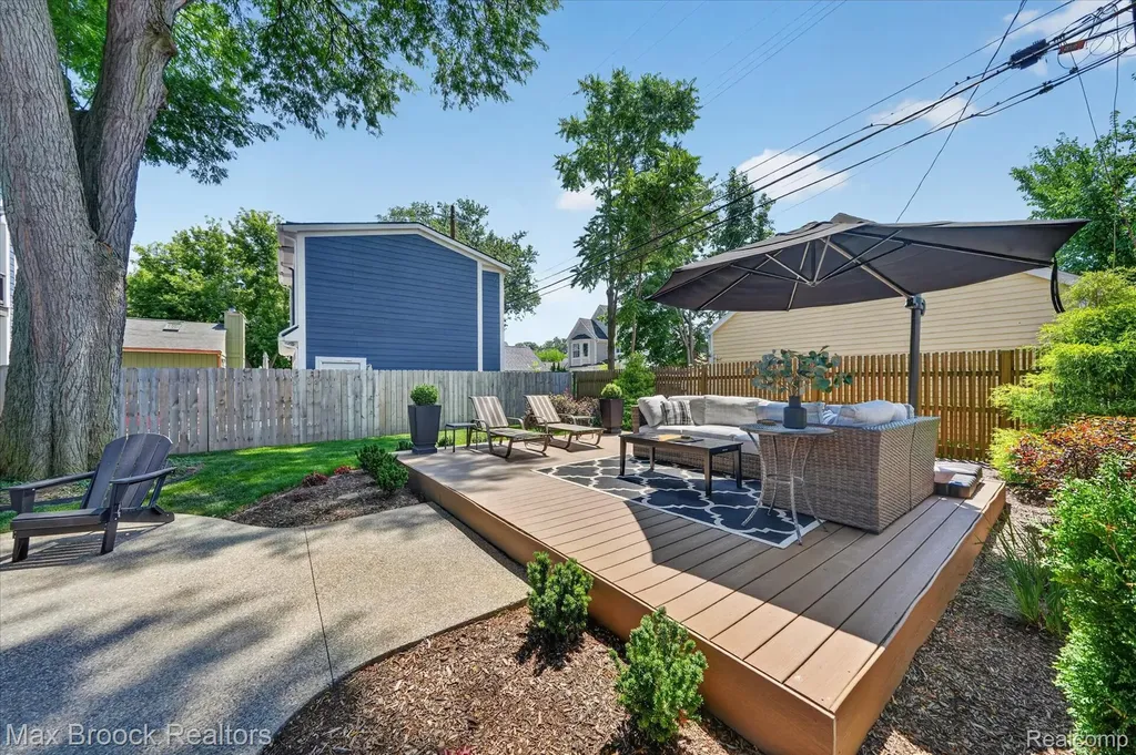 1320 Cole Street Birmingham City MI 48009