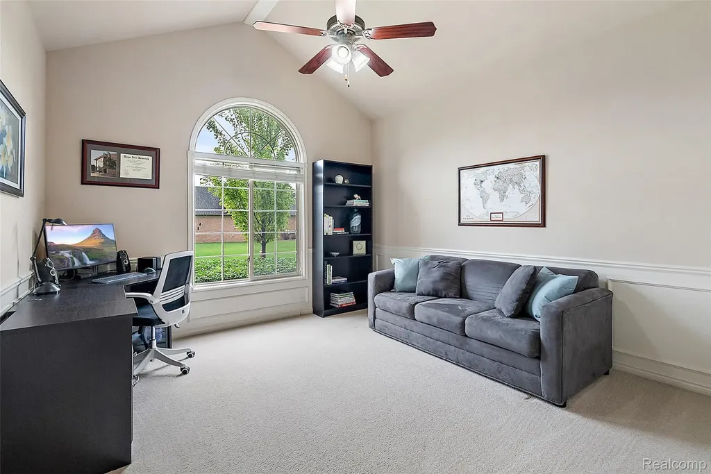 2681 Kentwood Drive Shelby Charter Township MI 48316