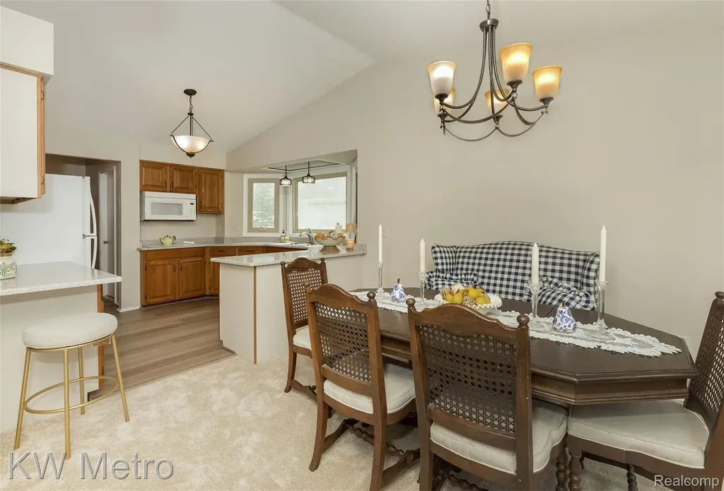 2154 Warrington Road Rochester Hills City MI 48307
