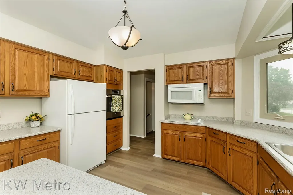 2154 Warrington Road Rochester Hills City MI 48307