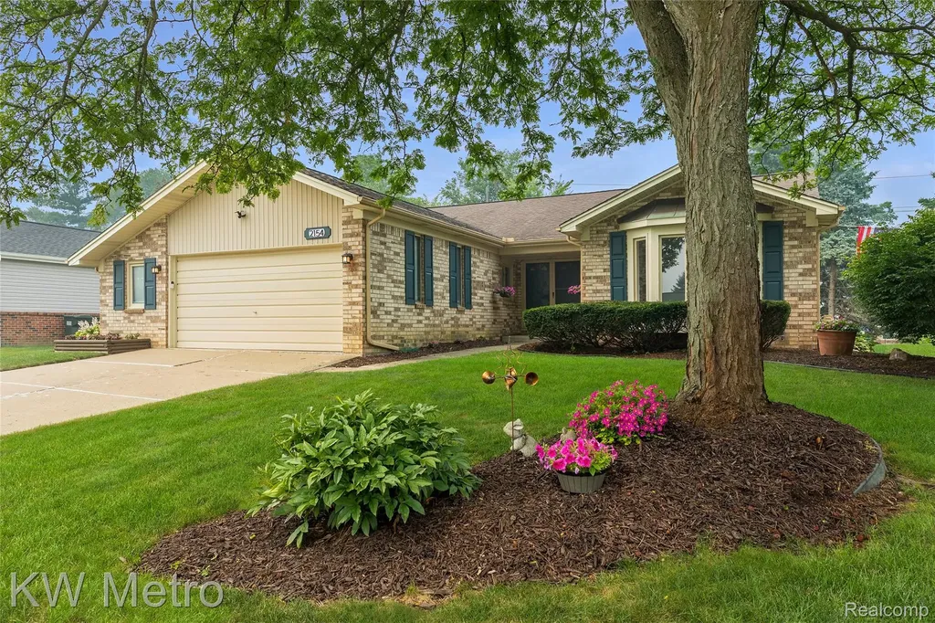 2154 Warrington Road Rochester Hills City MI 48307