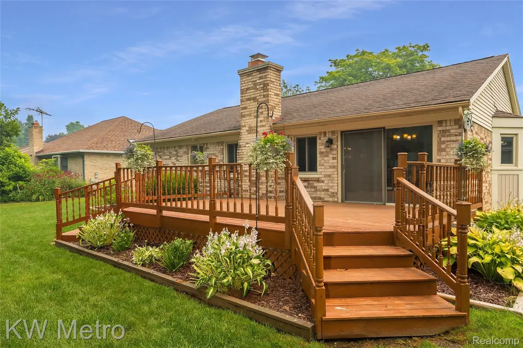 2154 Warrington Road Rochester Hills City MI 48307