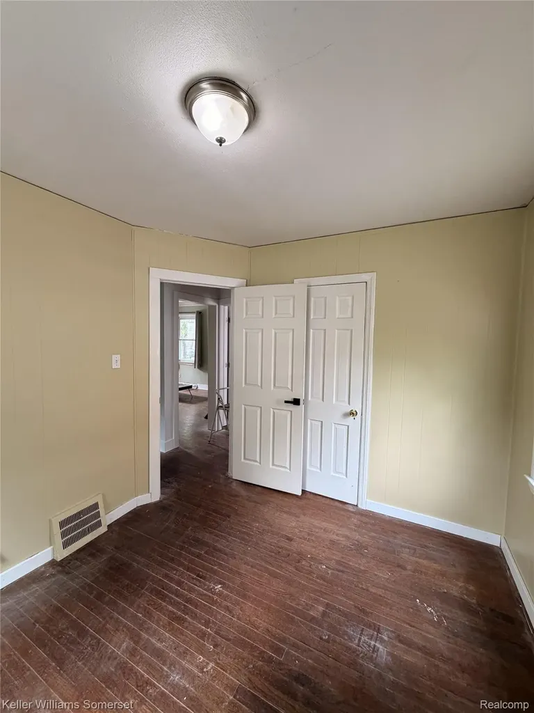 5530 Lodewyck Street Detroit City MI 48224