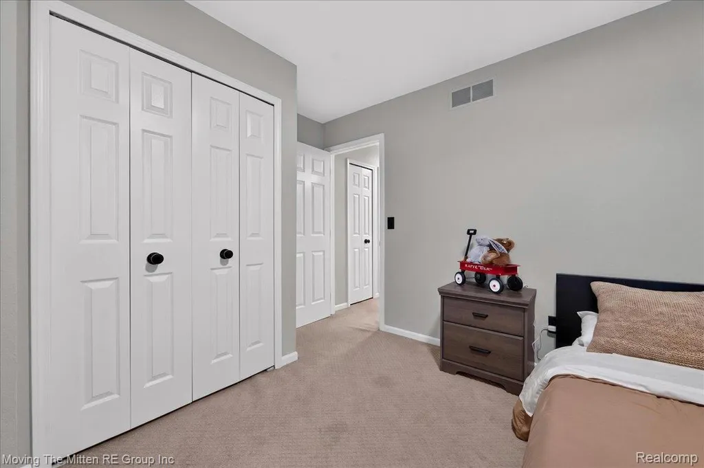 41575 Pheasant Creek Drive Canton Charter Township MI 48188