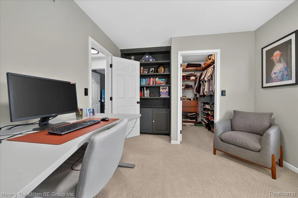 41575 Pheasant Creek Drive Canton Charter Township MI 48188