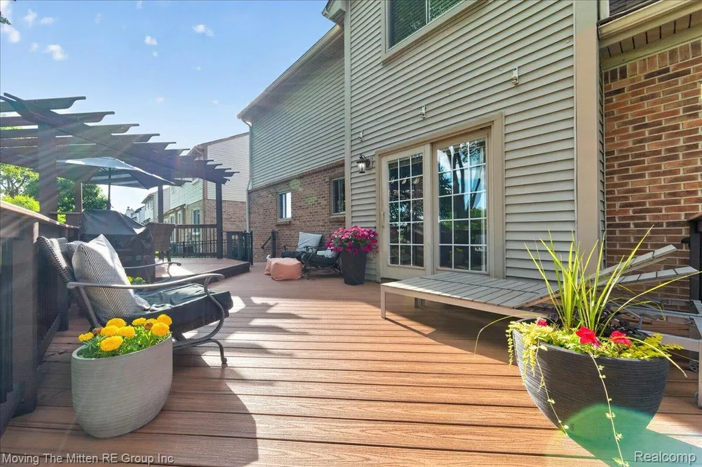 41575 Pheasant Creek Drive Canton Charter Township MI 48188