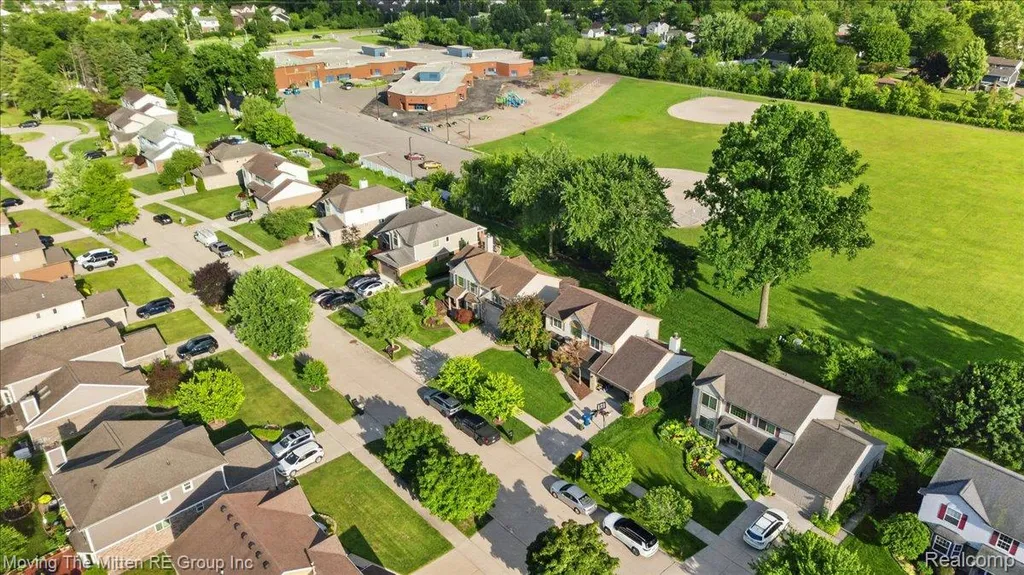 41575 Pheasant Creek Drive Canton Charter Township MI 48188
