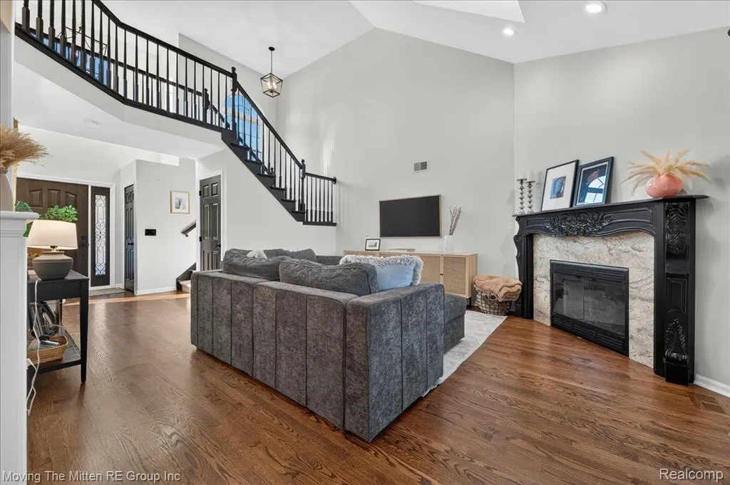 41575 Pheasant Creek Drive Canton Charter Township MI 48188