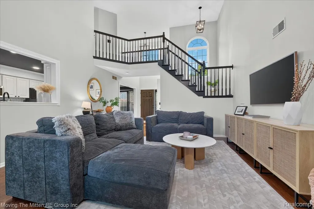 41575 Pheasant Creek Drive Canton Charter Township MI 48188