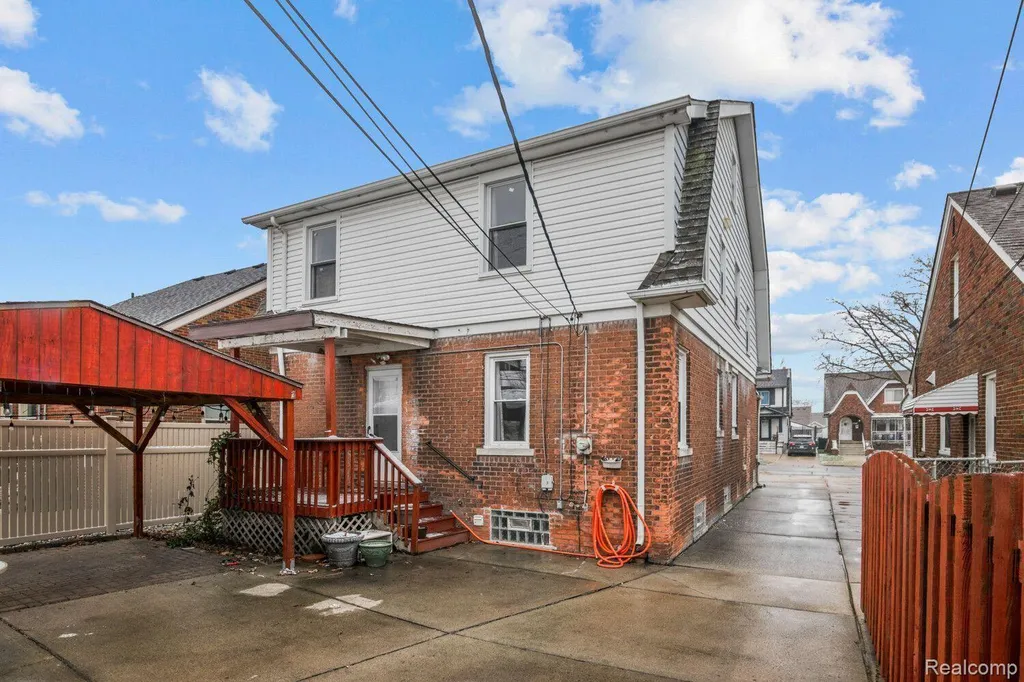 6838 Hartwell Street Dearborn City MI 48126