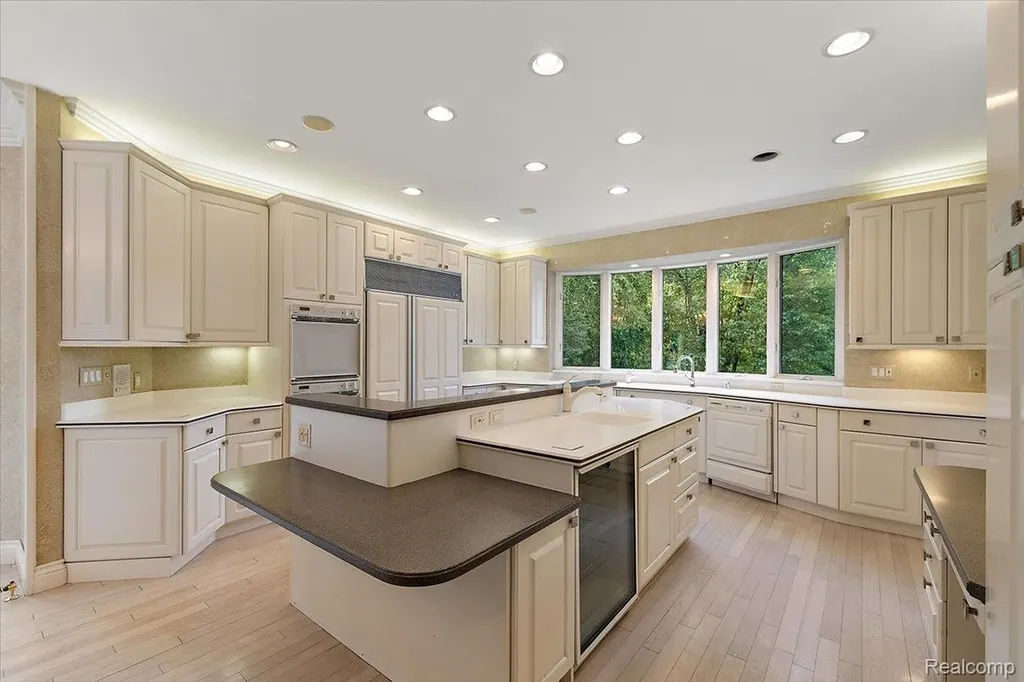901 Spring Drive Northville Township MI 48167