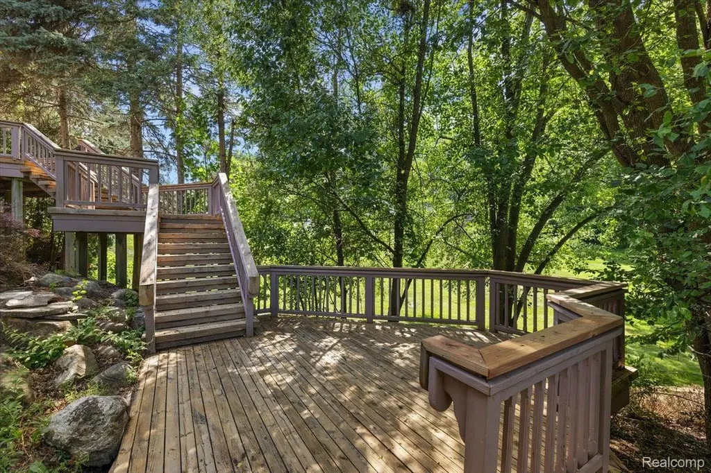 901 Spring Drive Northville Township MI 48167