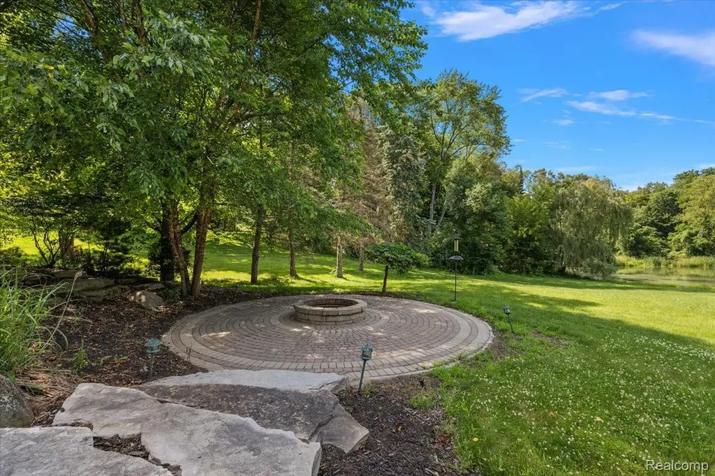 901 Spring Drive Northville Township MI 48167
